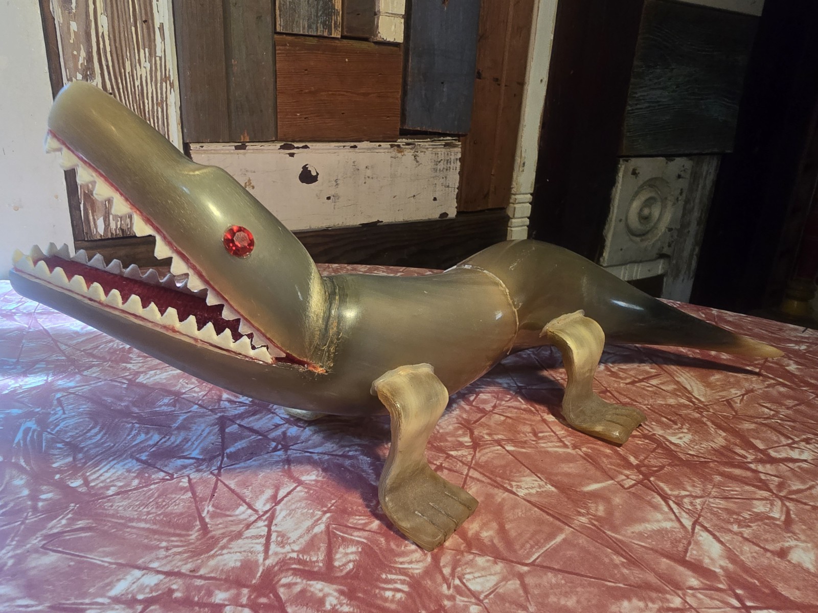 Vintage Carved Horn Alligator Sculpture 13\