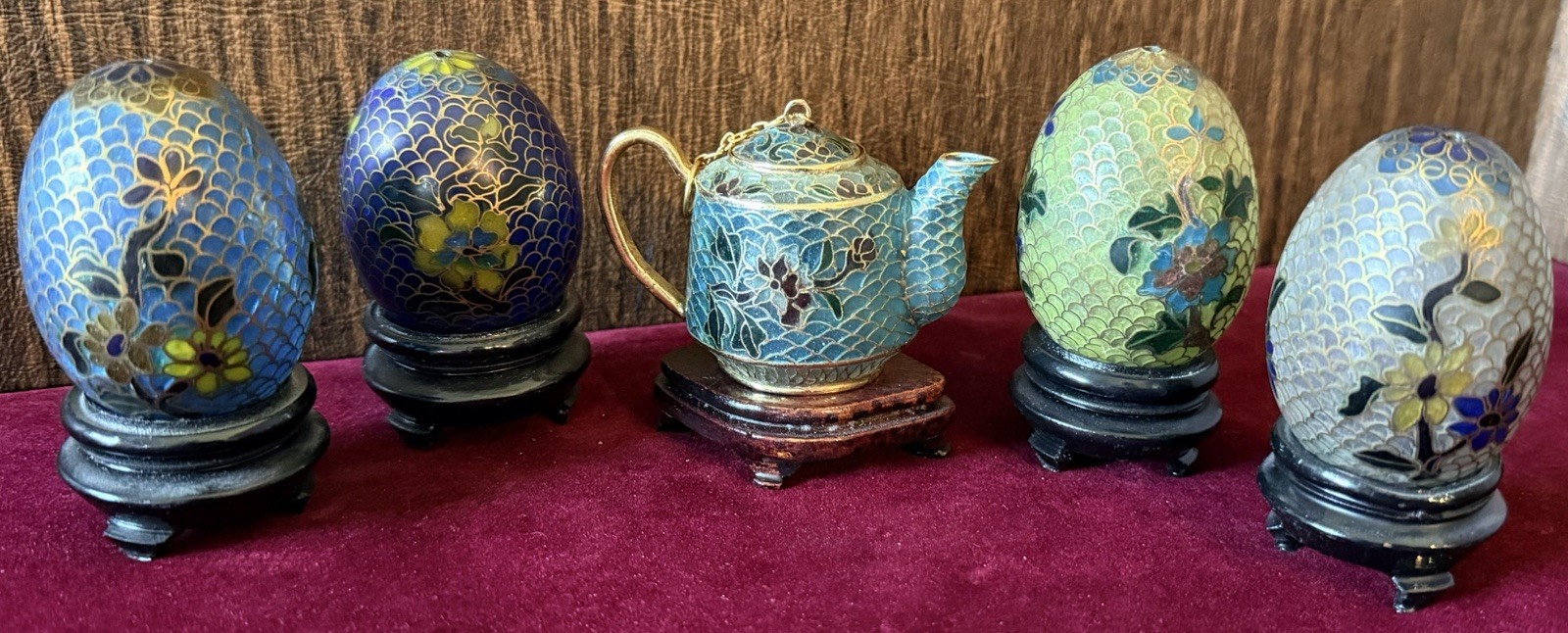 5Pc Vintage Chinese Plique a Jour Floral Cloisonné Glass Eggs & Teapot W/ Stands 5Pc Vintage Chinese Plique a Jour Floral Cloisonné Glass Eggs & Teapot W/ Stands