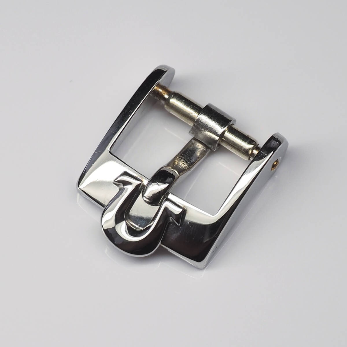 Omega buckle, genuine, approximately 10mm wide, No. 22, F-S Japan Used
