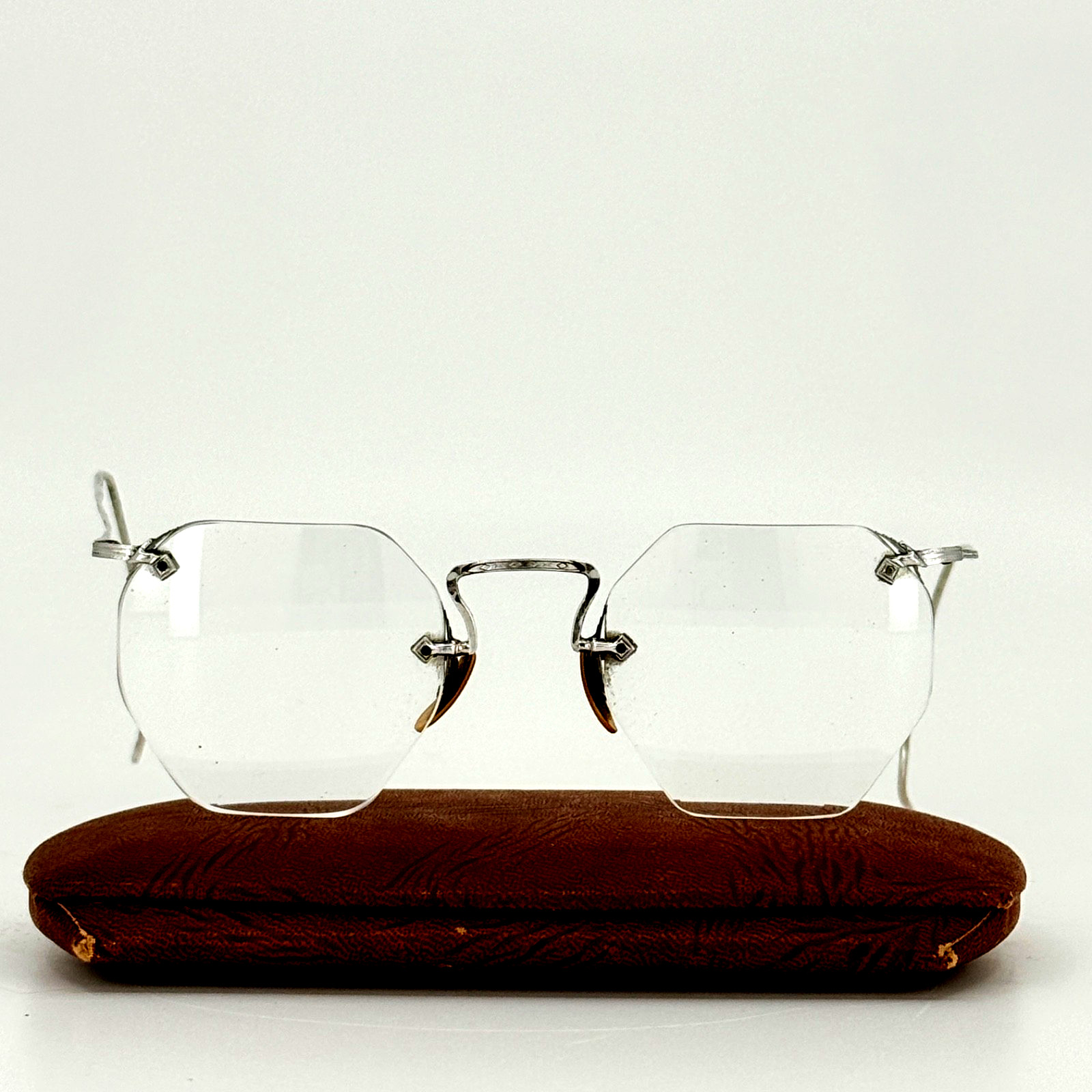 Antique Rimless Octagonal Eyeglasses 1/10 12K Gold Filled w Case 1930s 40s Antique Rimless Octagonal Eyeglasses 1/10 12K Gold Filled w Case 1930s 40s