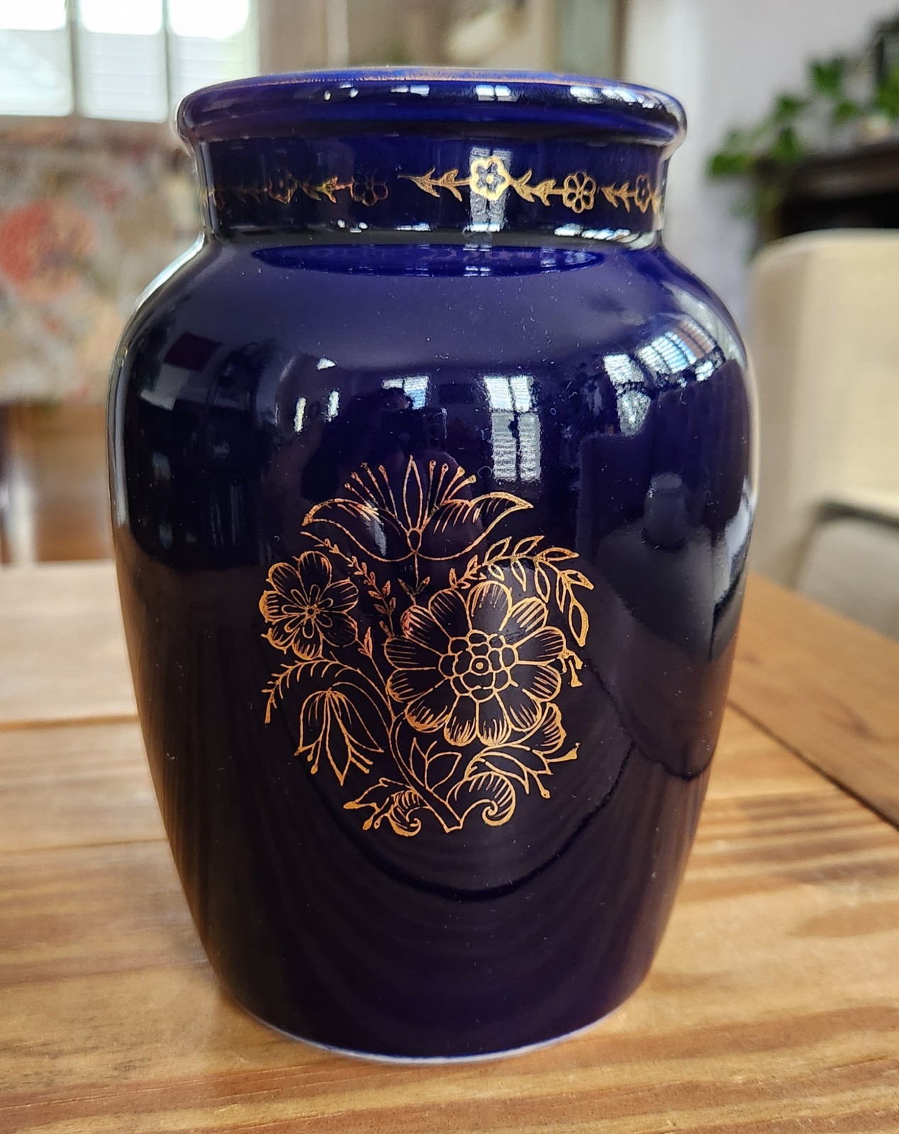 Vintage Cobalt Blue Porcelain Vase, Gold Floral Gilding, LFZ USSR Vintage Cobalt Blue Porcelain Vase, Gold Floral Gilding, LFZ USSR