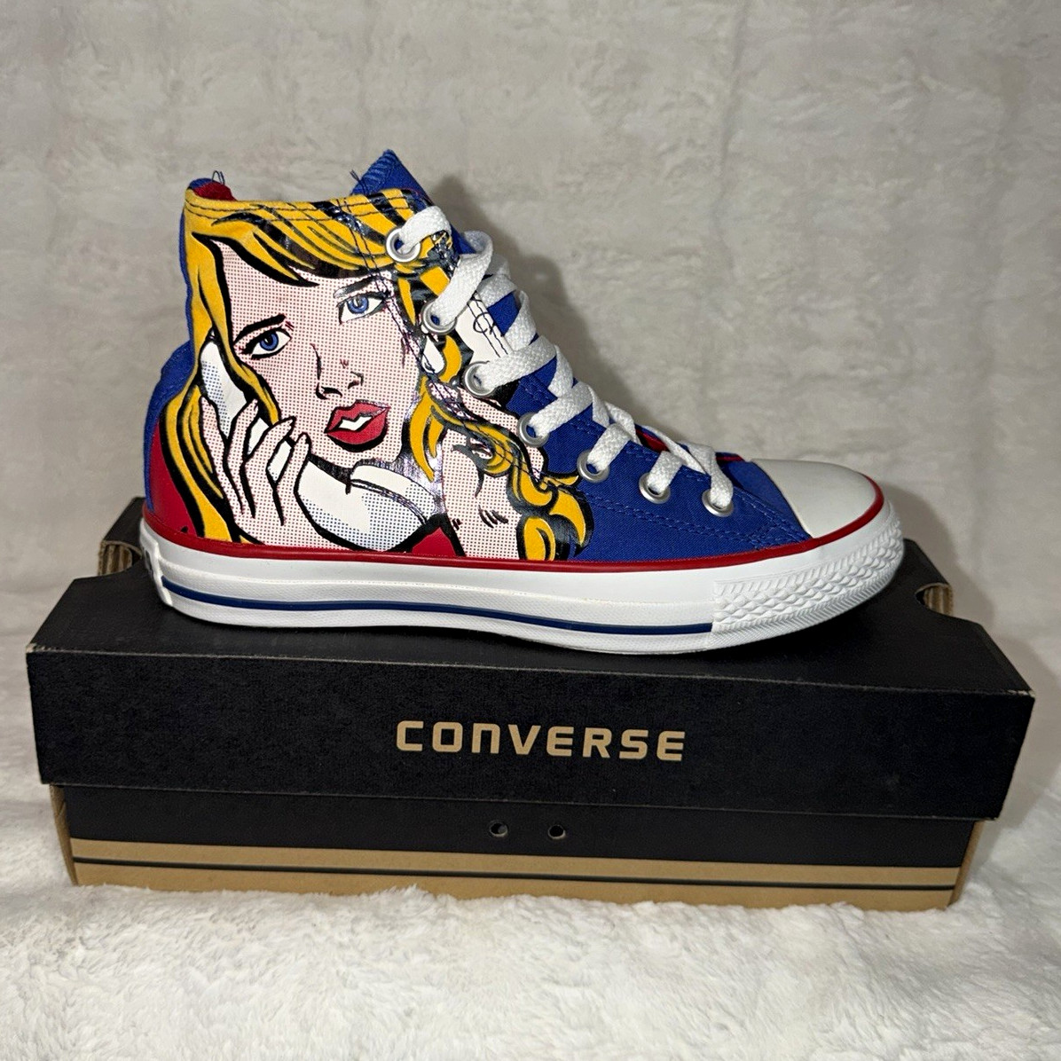 Converse Roy Lichtenstein Men’s size 5/ Women’s size 7 All Star Pop Art Sneaker Converse Roy Lichtenstein Men’s size 5/ Women’s size 7 All Star Pop Art Sneaker