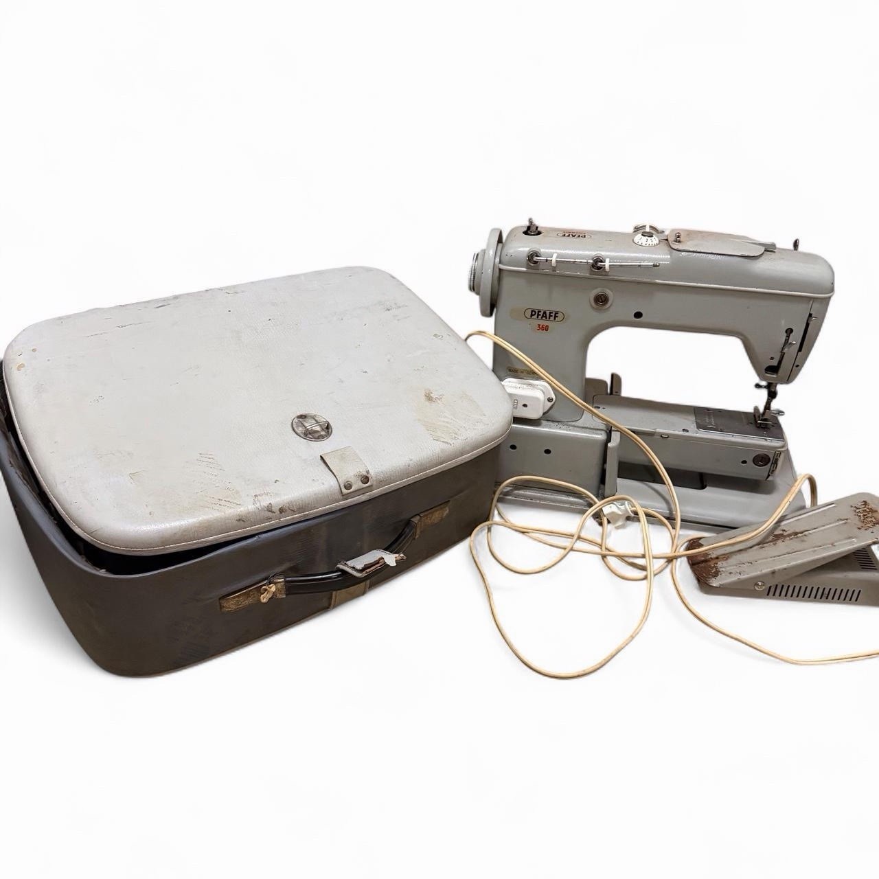 Vintage PFAFF 360 Sewing Machine Heavy Duty Semi Industrial Untested For Parts
