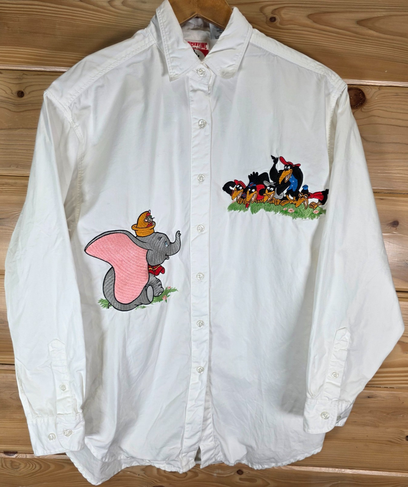 VTG Mickey INC Rare Embroidered Dumbo Crows Shirt Adult Medium 90s