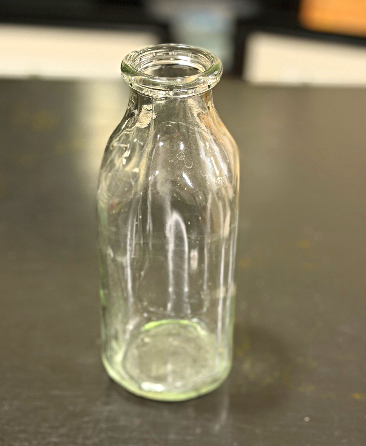 Vintage Liberty Glass Co One Quart Square Milk Bottle Clear Glass Sealed LG