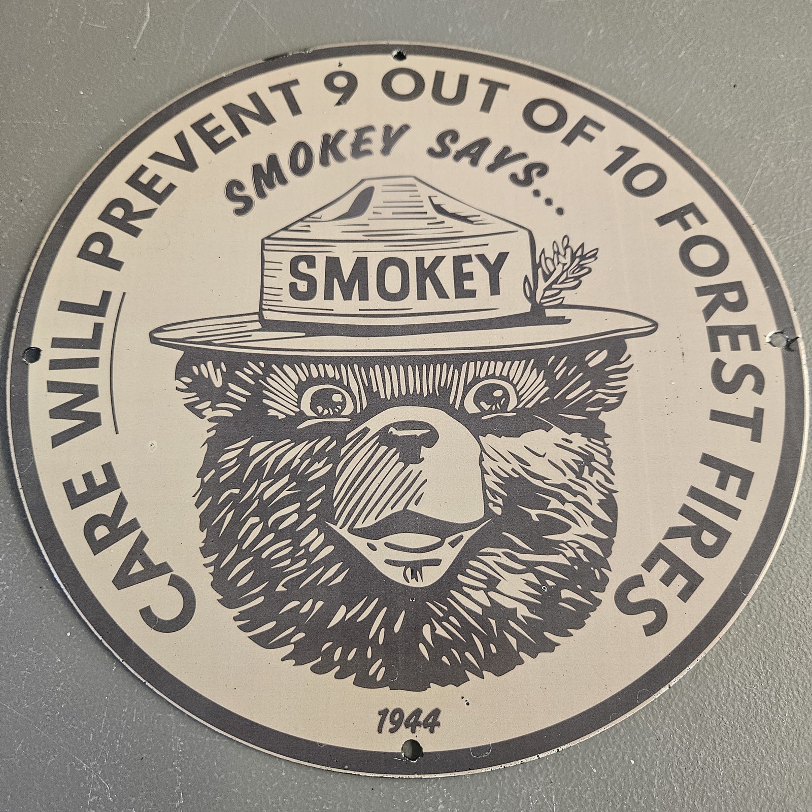 VINTAGE 1944 SMOKEY BEAR 12\