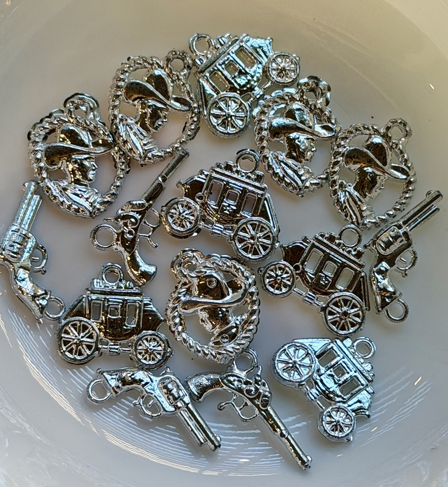 15 Vintage western Toy Prizes Lot Gumball Charms Cracker Jack Vending Machine 