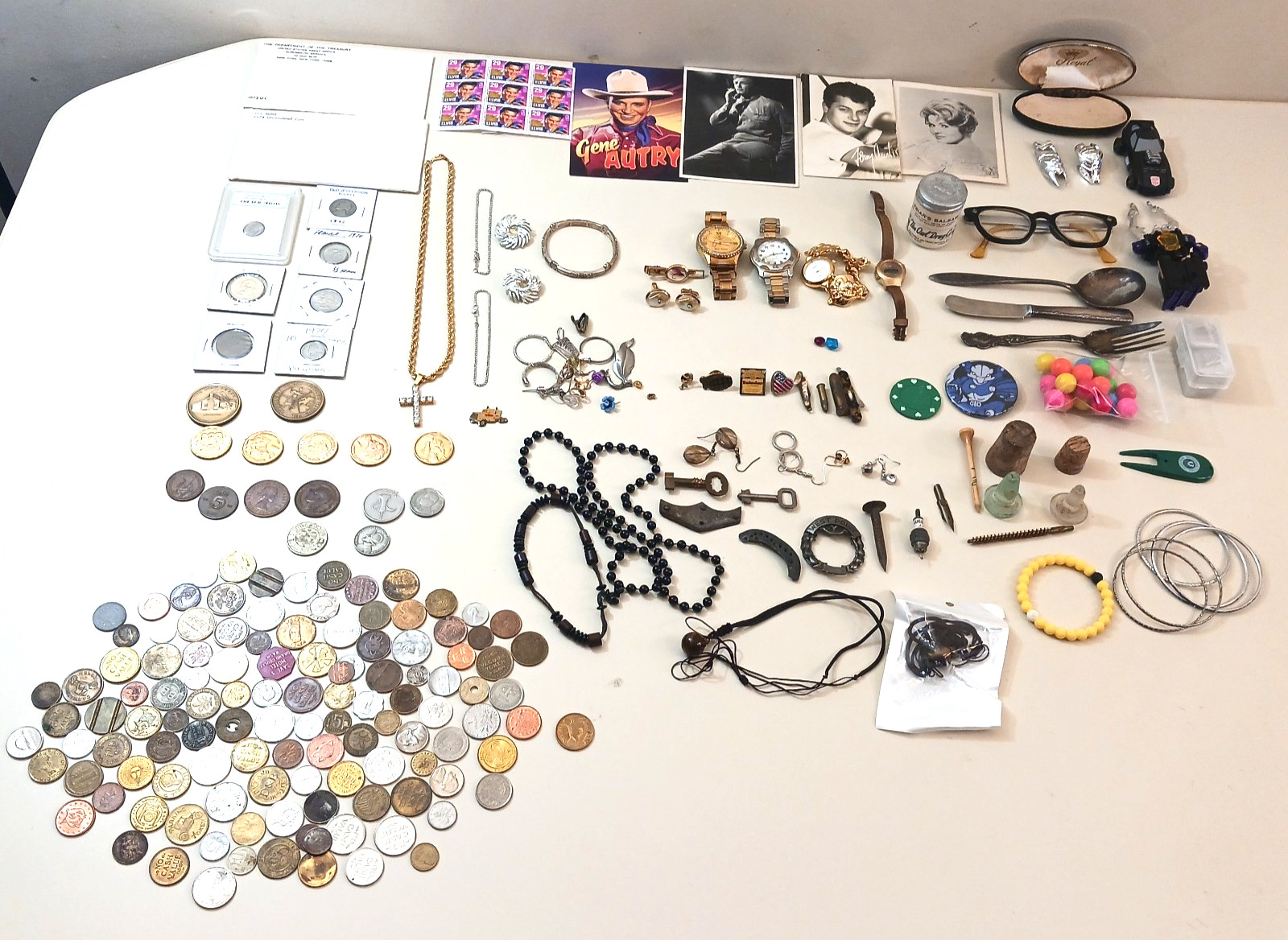 Vintage Grandpas Junk Drawer Estate Lot Coins Jewelry Stamps Watch Key Toy Vintage Grandpas Junk Drawer Estate Lot Coins Jewelry Stamps Watch Key Toy