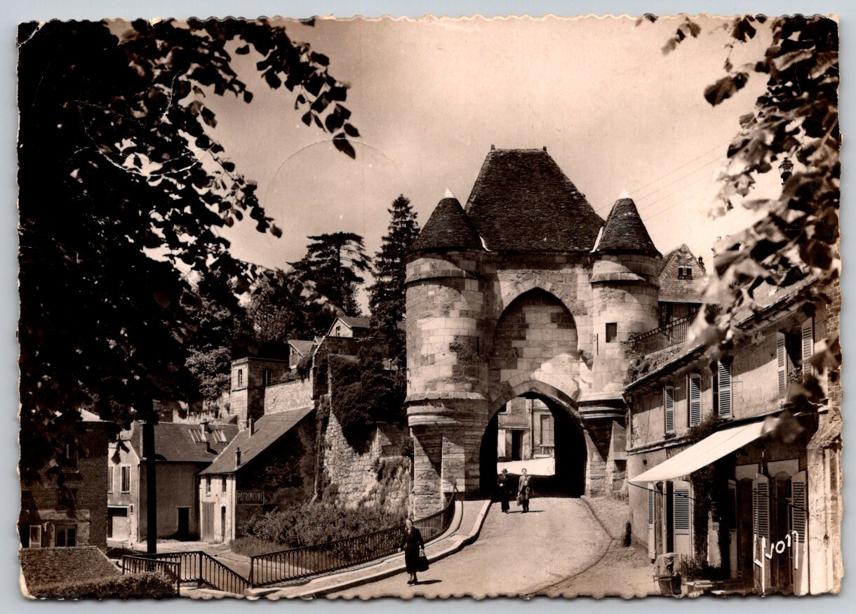 CPA LAON (Aisne) La porte d\'Ardon RPPC Real Photo Postcard Stamped