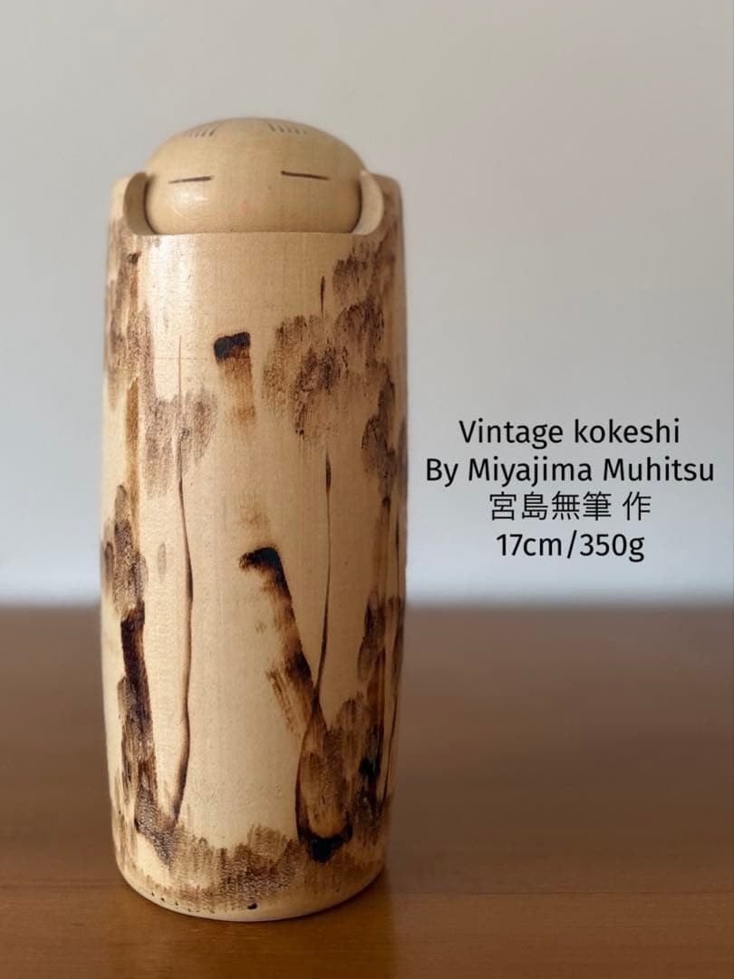 Muhitsu Miyajima Natural Wood Kokeshi 17 cm 350 g Signed Collectible 15+ Muhitsu Miyajima Natural Wood Kokeshi 17 cm 350 g Signed Collectible 15+