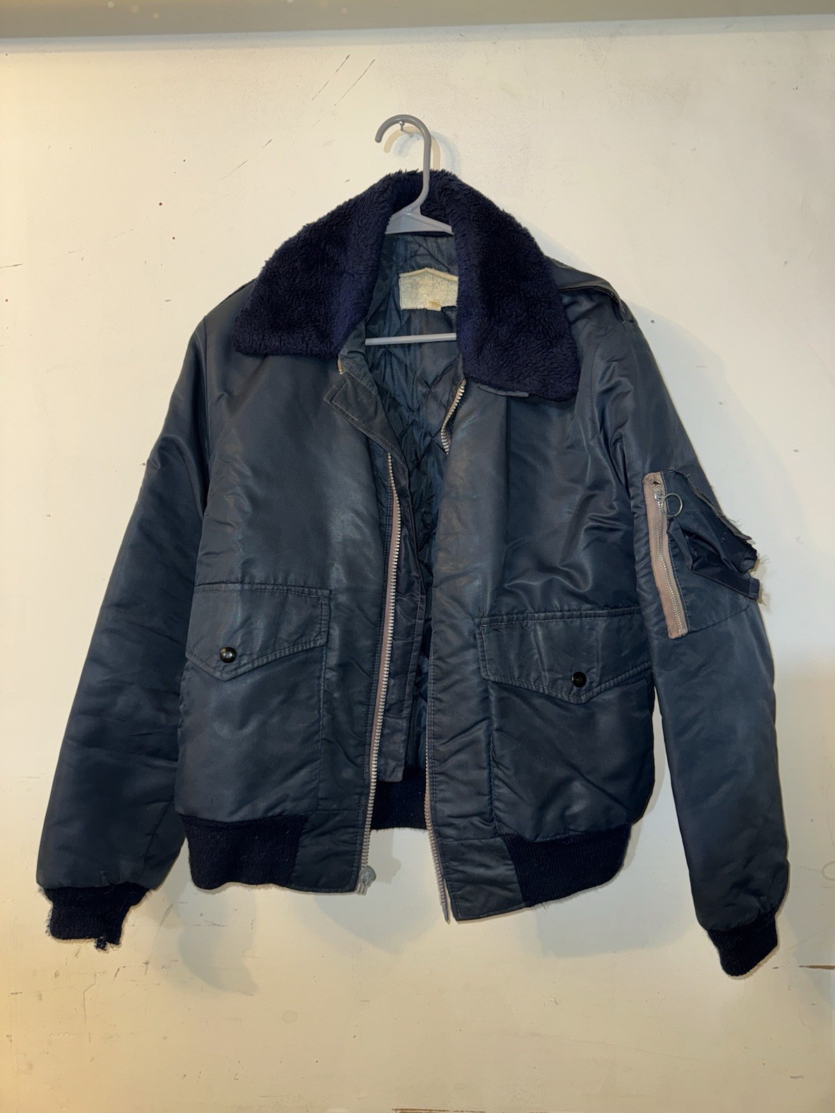 VINTAGE Blue Schott NYC Fur Collar Bomber Jacket Flight Medium size B-15A VINTAGE Blue Schott NYC Fur Collar Bomber Jacket Flight Medium size B-15A