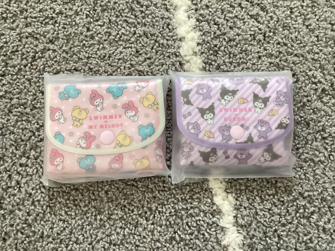 SWIMMER My Melody Kuromi mini pouch