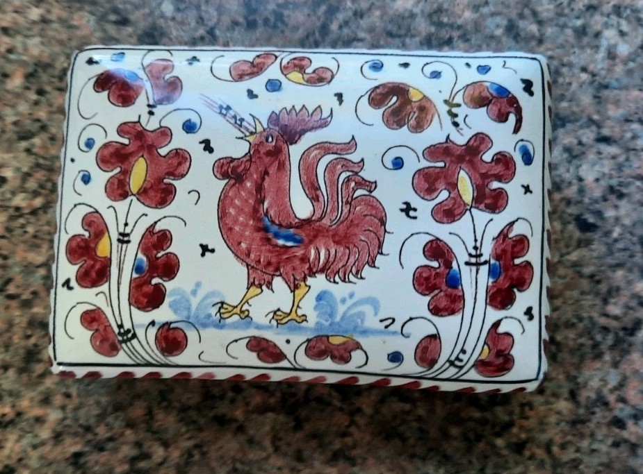 Vintage Italian Majolica Trinket Box,Cigarette Box,Playing Cards,Desk Use