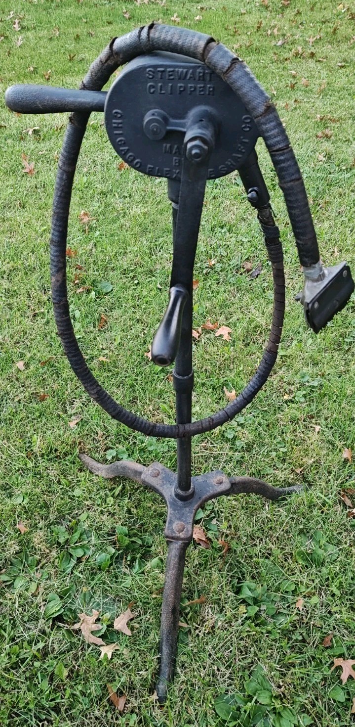Antique Stewart Clipper Hand Crank Sheep Shear Machine Antique Stewart Clipper Hand Crank Sheep Shear Machine
