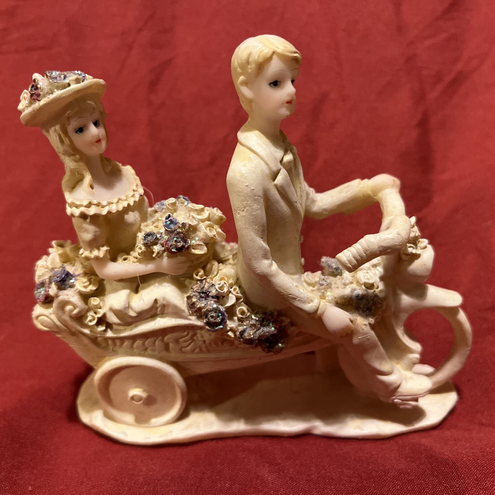 Vintage K\'s Collection Newly Weds Figurine w/Flowers