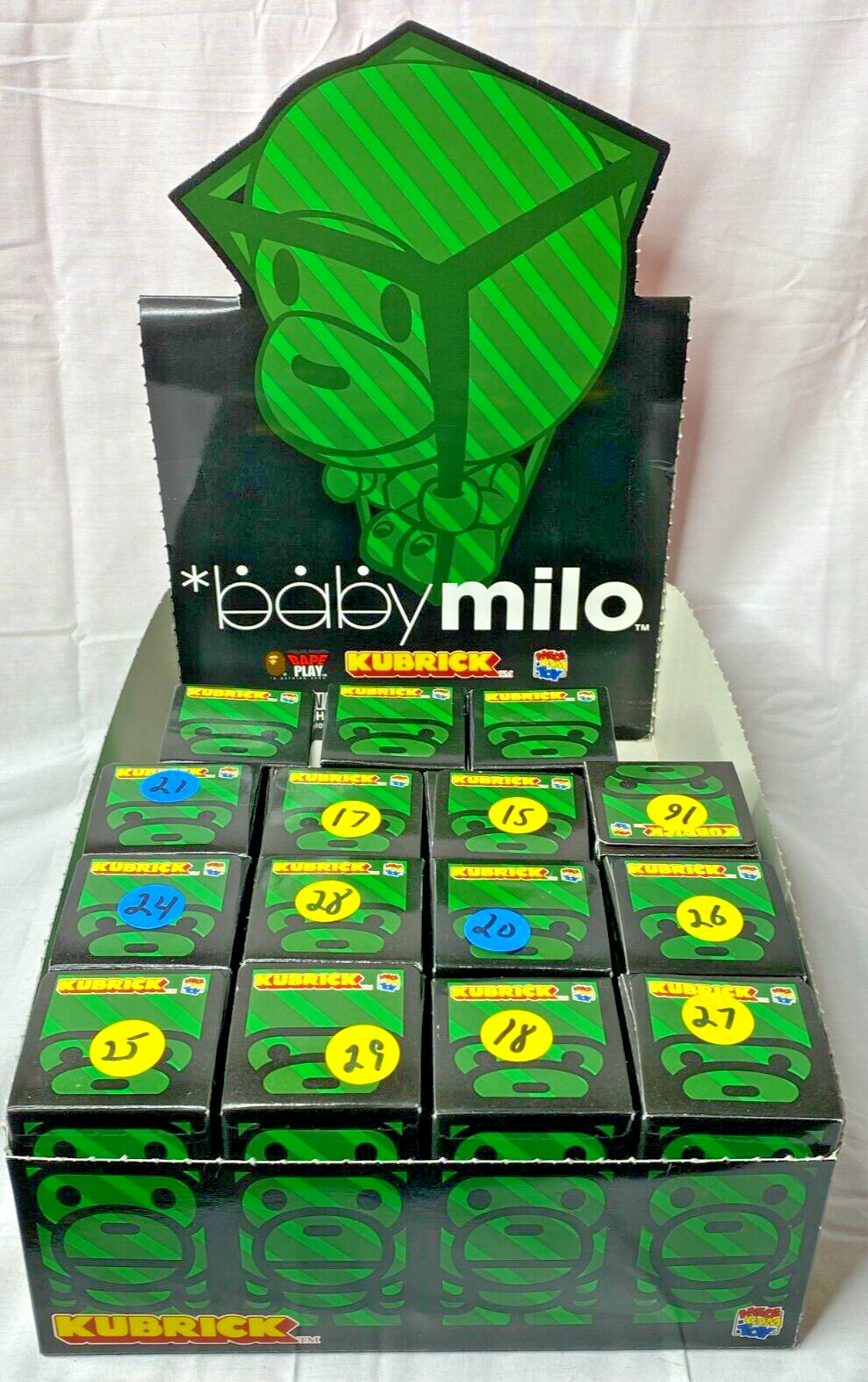 BABY MILO BAPE PLAY KUBRICK MEDICOM SERIES 4 2003 ( 1PC SEALED BLIND BOX) b5