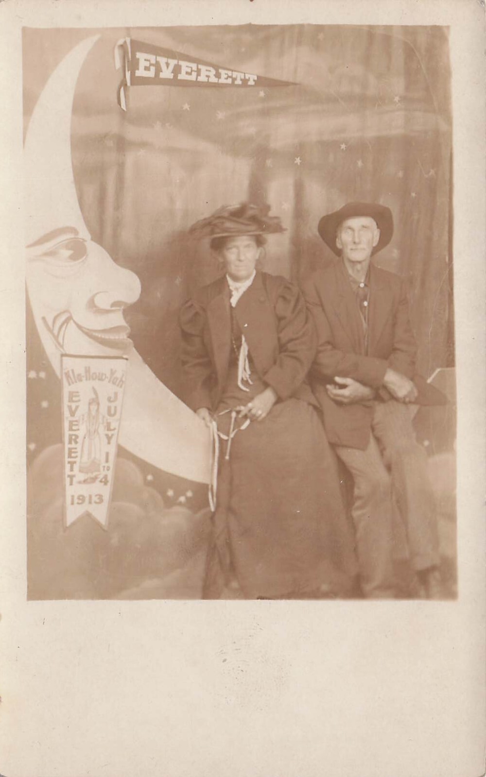 RPPC Snohomish WA Kla-How-Yah Festival Paper Moon Everett Photo Postcard F37