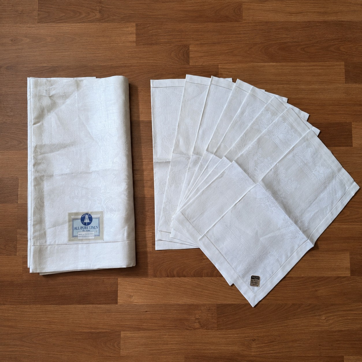 Vintage NOS Czechoslovakia Pure Linen Damask Tablecloth 66x86 8 Napkin Set Ivory