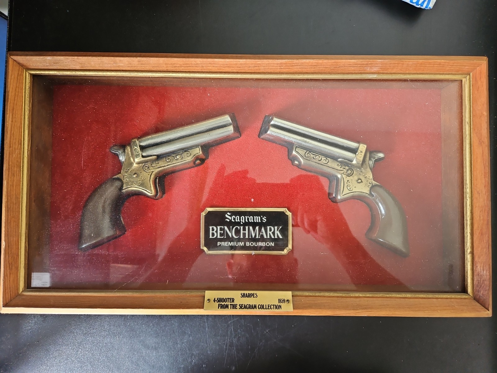 VINTAGE SEAGRAMS BENCHMARK SHARPES 1859 4-SHOOTER ADVERTISING SHADOWBOX DISPLAY