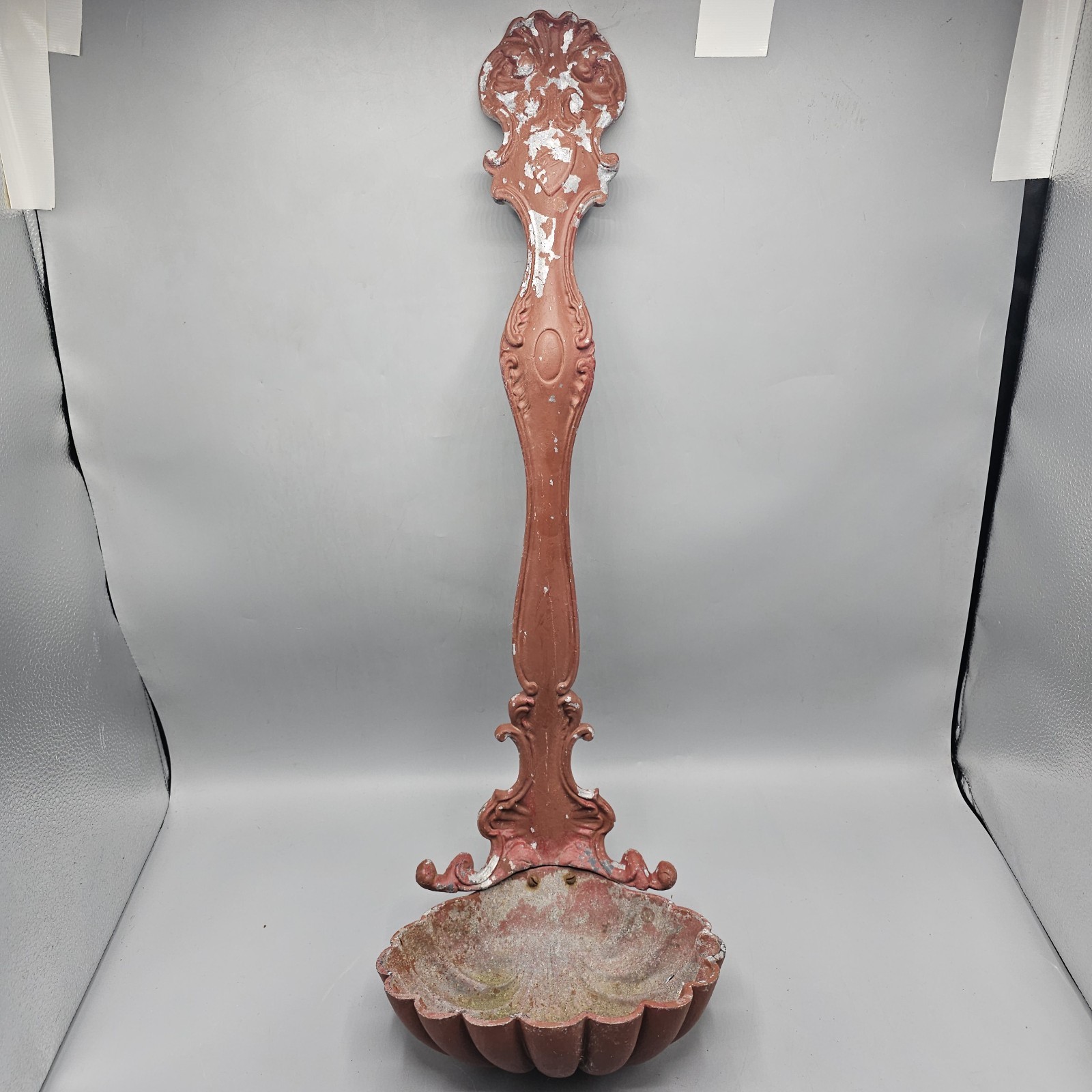 Vintage Red Cast Metal Spoon Wall Plant Planter Scallop Farmhouse Chic Chippy