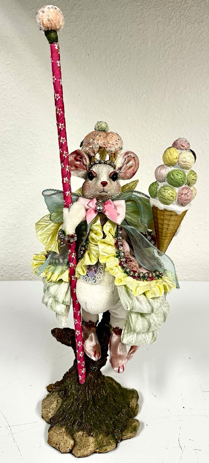 Mark Roberts Mice w/ Ice Cream Cone Mark Roberts Mice w/ Ice Cream Cone