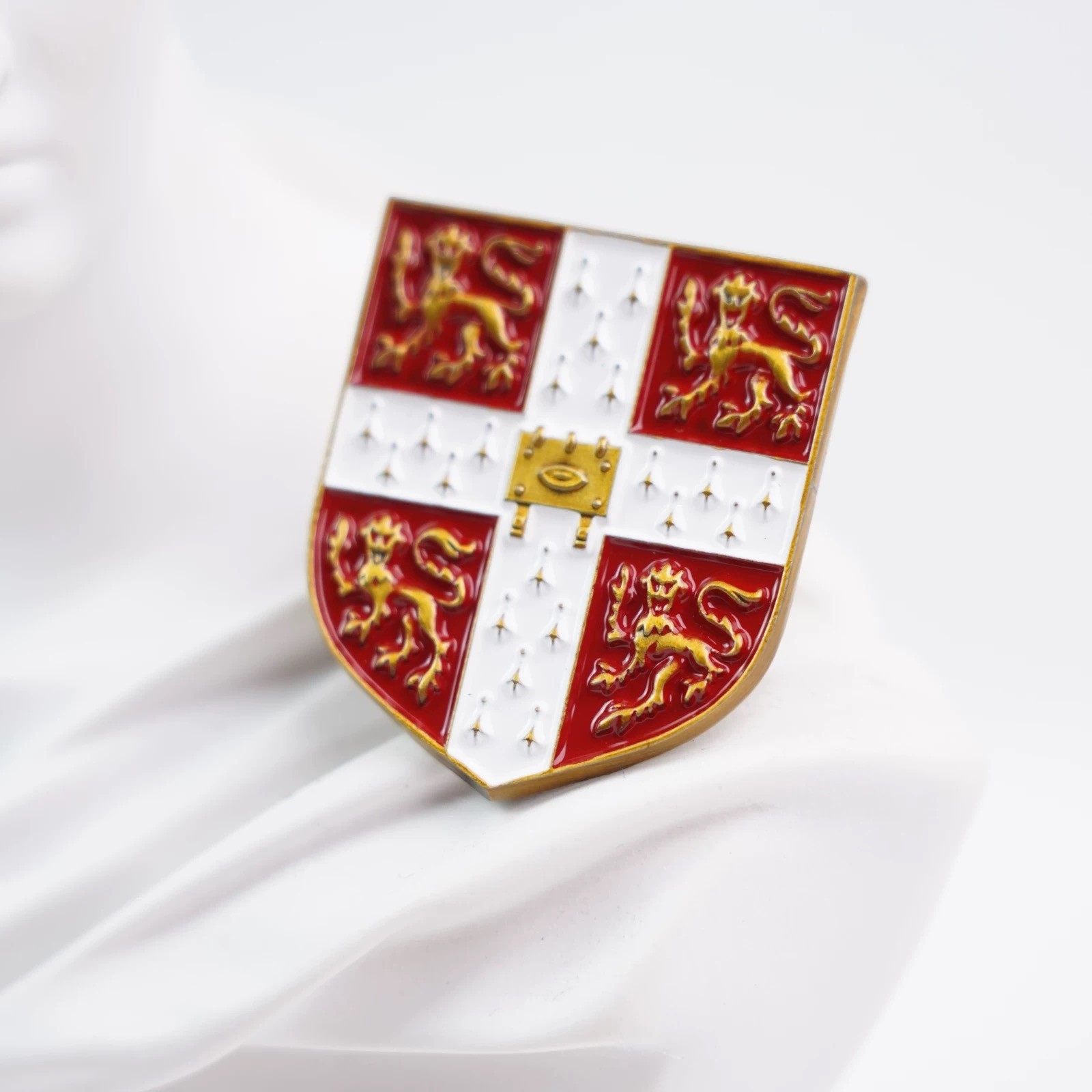 University of Cambridge Logo Tin Alloy Enamel Pin Badge University of Cambridge Logo Tin Alloy Enamel Pin Badge