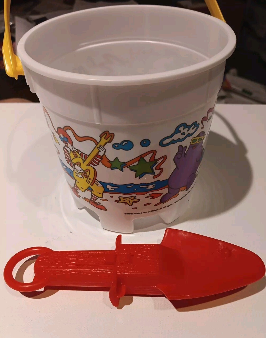 SUPER RARE 1986 McDonald’s Rockin Out Beach Bucket & Shovel - BRAND NEW, MINT