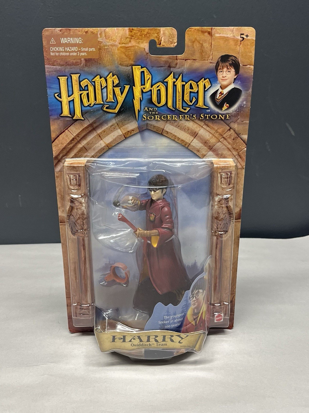 NEW - Harry Potter 2001 Mattel Harry Quidditch Team Figure 56208