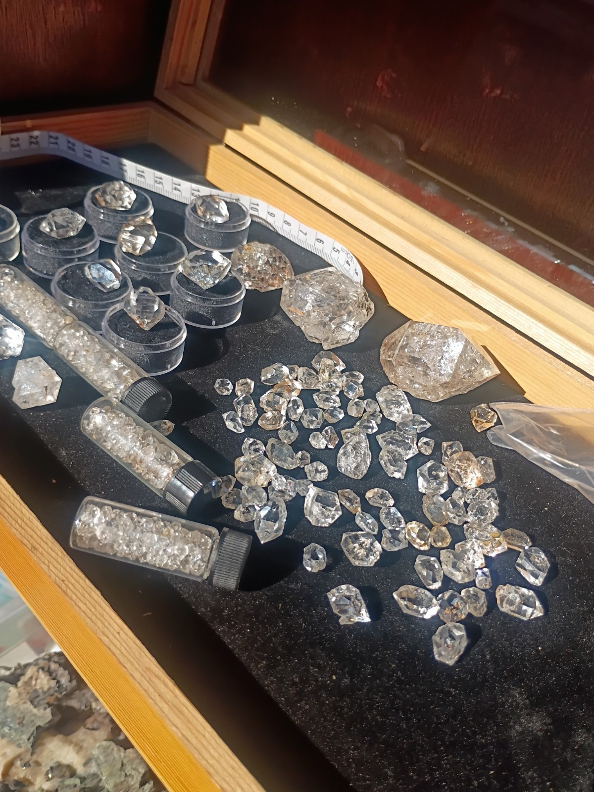 Old Collection Ace Of Diamonds Mine Herkimer Diamond Crystals Very Nice Old Collection Ace Of Diamonds Mine Herkimer Diamond Crystals Very Nice