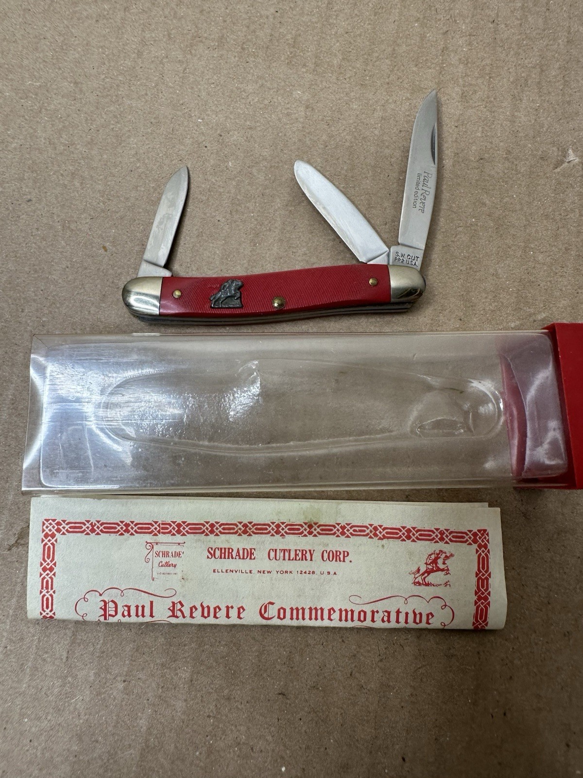 Schrade Walden USA PR2 Paul Revere Red 3 Blade Pocket Knife New In Box Schrade Walden USA PR2 Paul Revere Red 3 Blade Pocket Knife New In Box