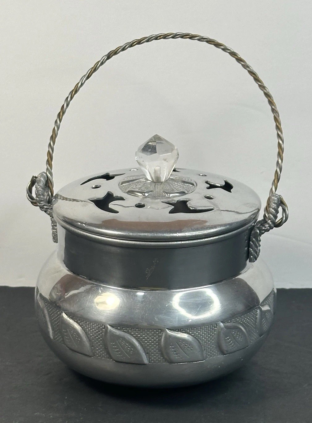 Claire Burke Metal Potpourri W/Lid + Wire Handle Leaf Details & Cut Outs Vintage Claire Burke Metal Potpourri W/Lid + Wire Handle Leaf Details & Cut Outs Vintage