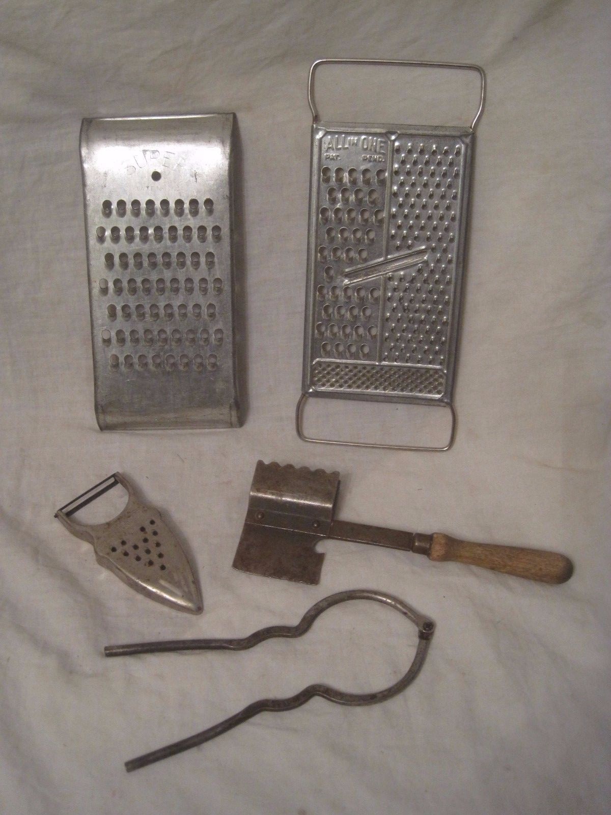vintage kitchen gadget lot S&S Devault shredder Wizard jar wrench tenderizer +