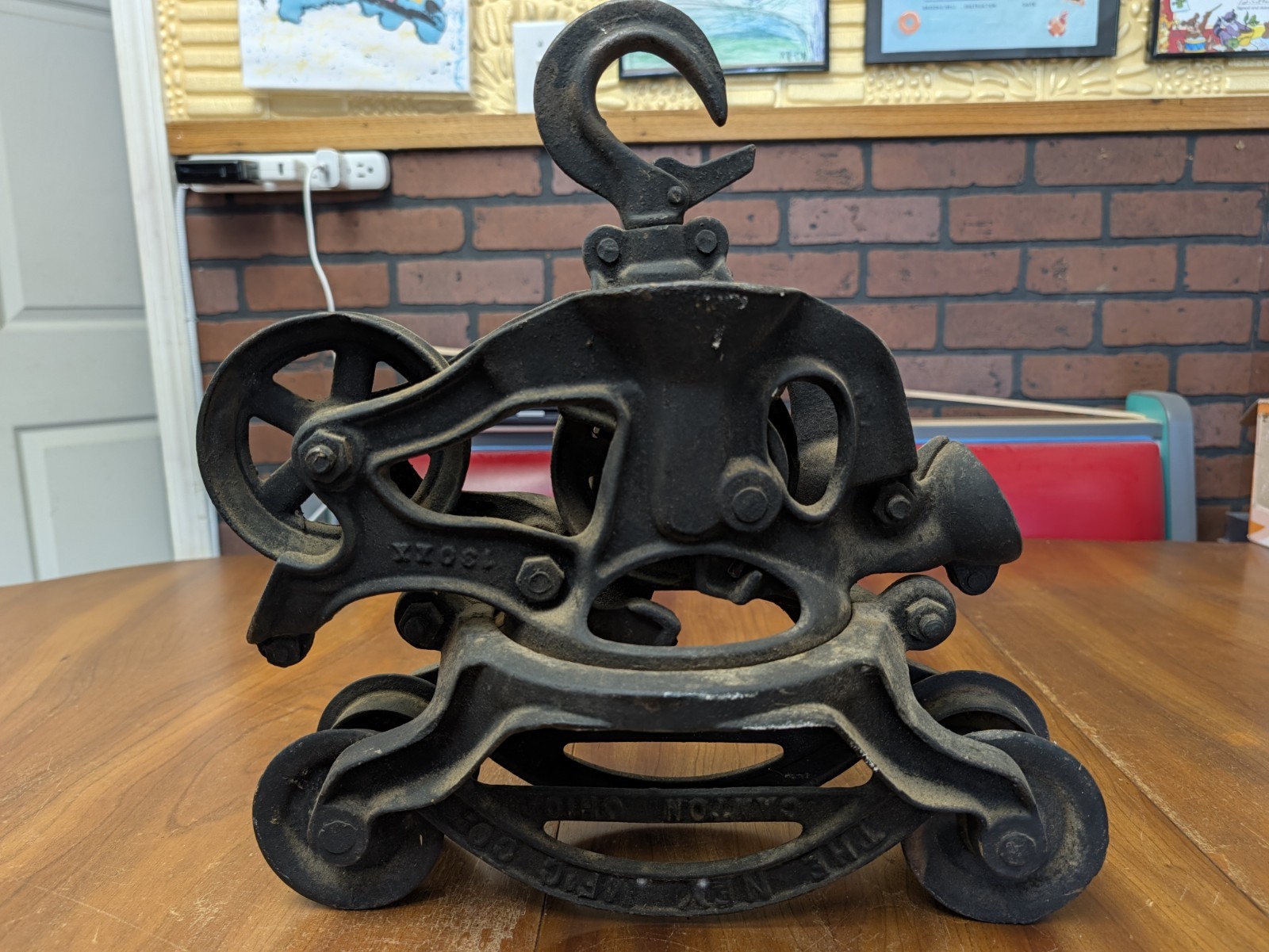 Antique Cast Iron Ney Mfg. Co. Hay Trolley Carrier Vintage Farm Barn Tool Canton Antique Cast Iron Ney Mfg. Co. Hay Trolley Carrier Vintage Farm Barn Tool Canton