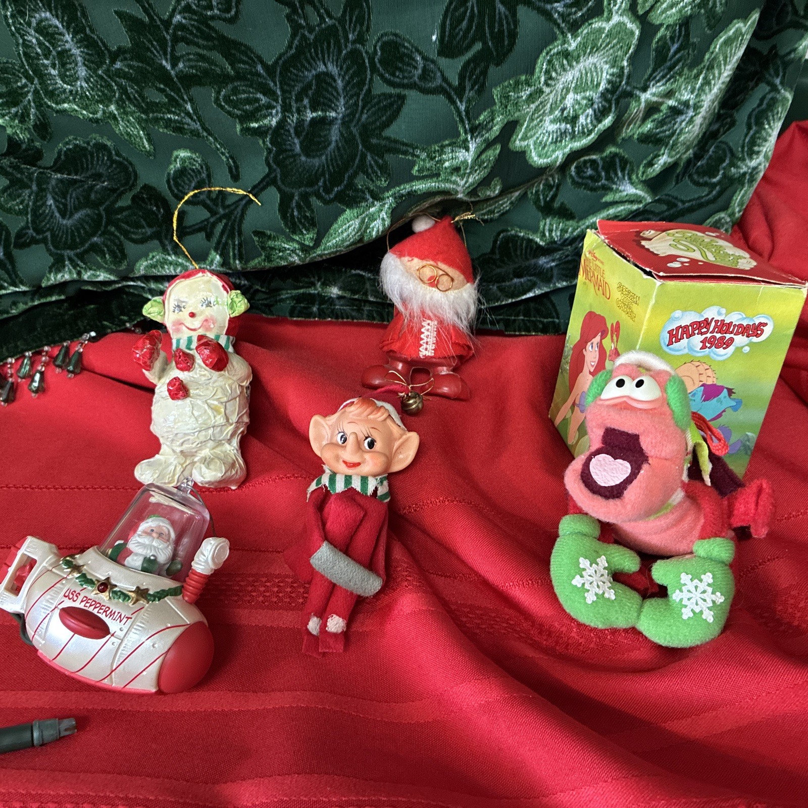 Vintage Christmas Tree Ornaments Set of 5 Bundle Pack