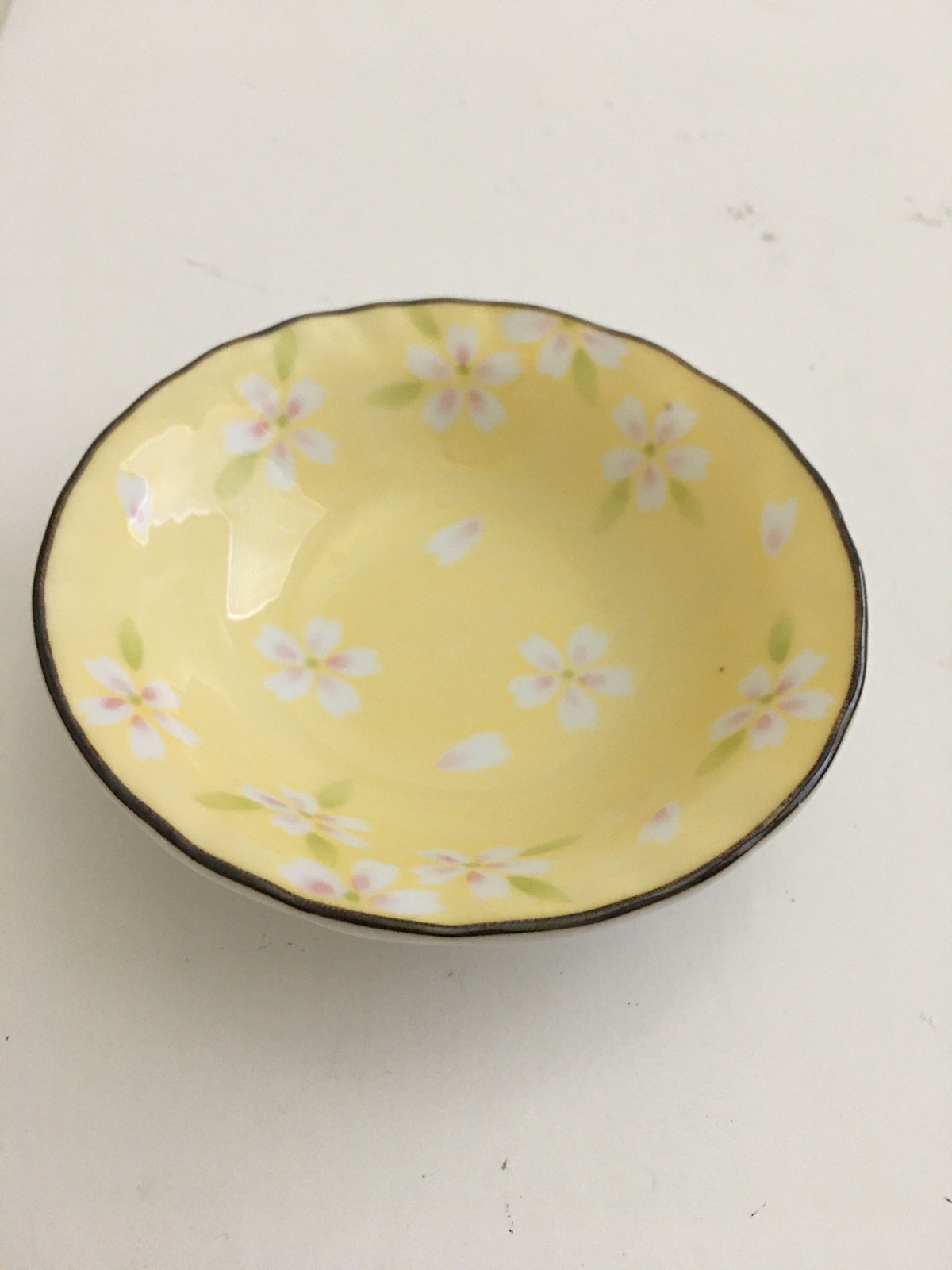 Japanese Daitoa Kyoto Sakura Small Dish Porcelain Mino Ware Japan 3.7 In Japanese Daitoa Kyoto Sakura Small Dish Porcelain Mino Ware Japan 3.7 In