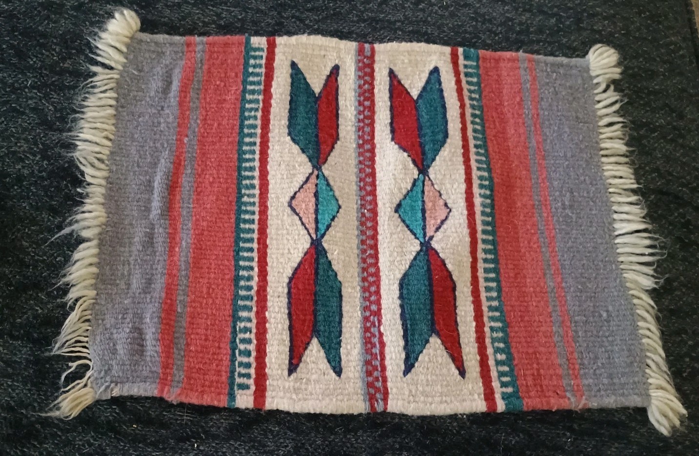 Native American ,Southwestern Hand Woven Small Rug Pre-owned 15 X 15\