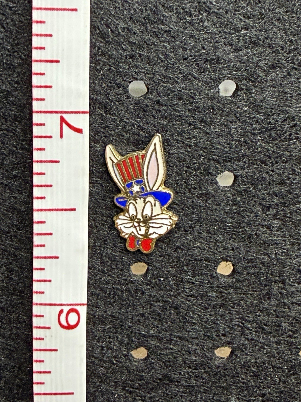 Vintage Warner Bros Bugs Bunny Uncle Sam Patriotic Enamel Pin WB Vintage Warner Bros Bugs Bunny Uncle Sam Patriotic Enamel Pin WB