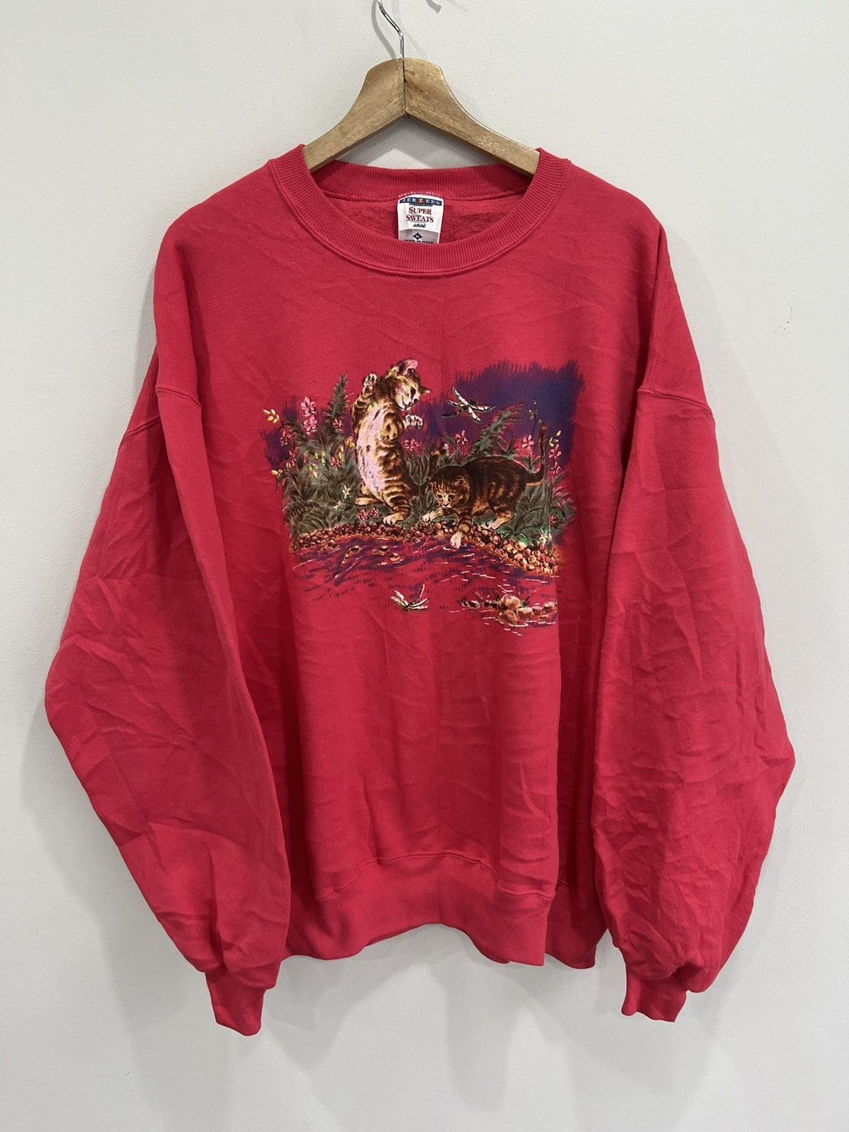Vintage Playful Cats Sweater Sweatshirt animal graphic Vintage Playful Cats Sweater Sweatshirt animal graphic