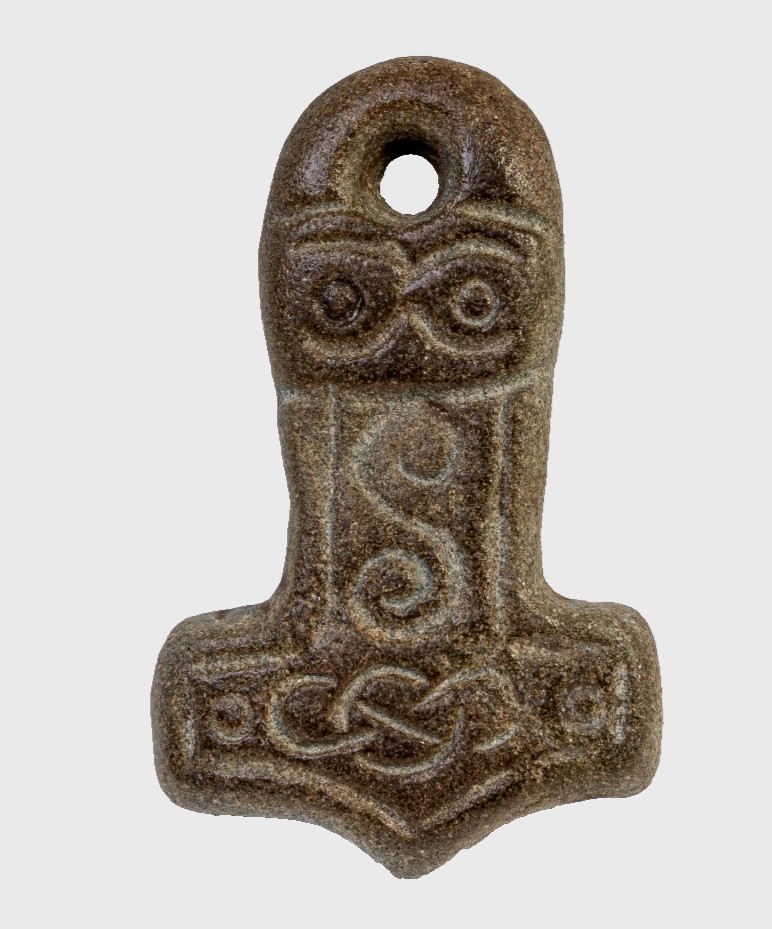 Ancient Viking Carved Engraved Gemstone Medallion Pendant Norse Nordic Amulet