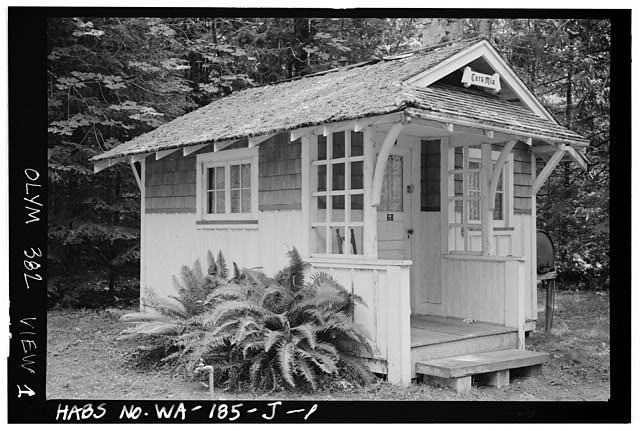 Photo:Rosemary Inn Cara Mia Cabin 1900s Facade Cabin View Northwest