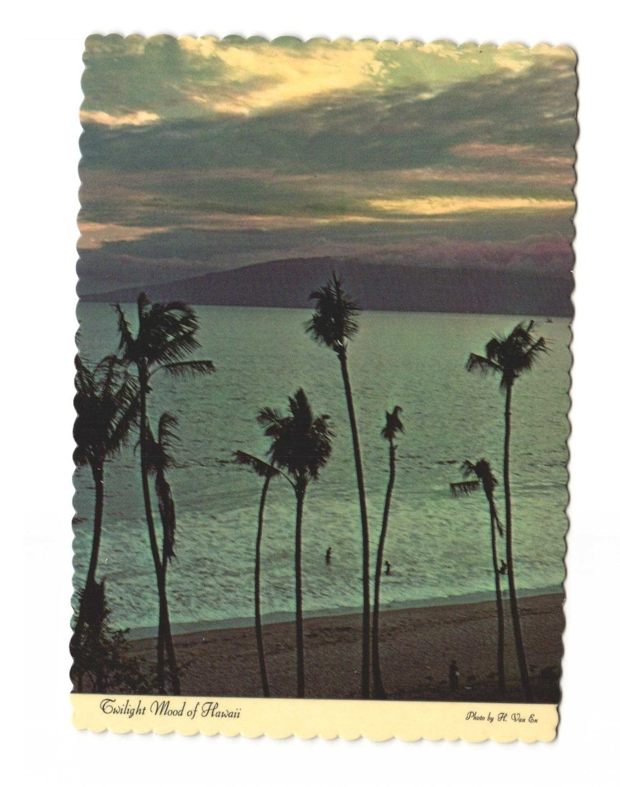 Twilight Mood of Hawaii many say the best time of day VTG postcard UNP