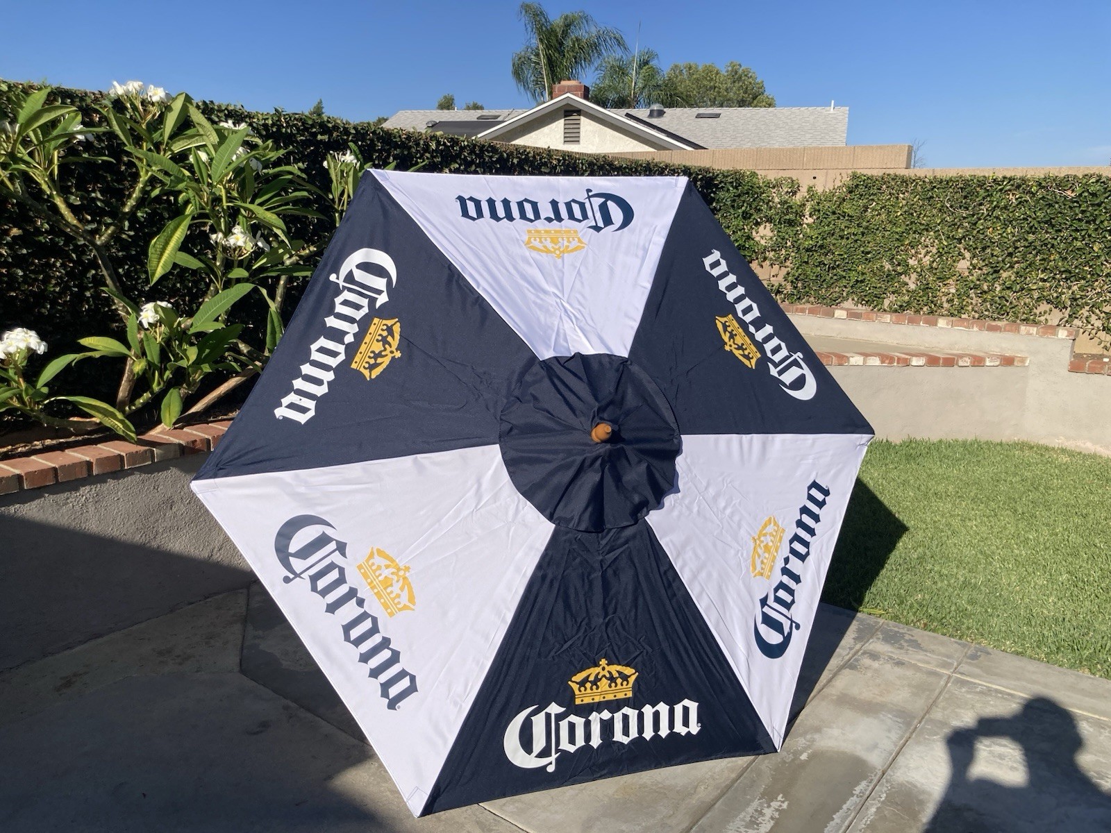 🔥 New Corona Extra Patio Beer Umbrella Bar Restaurant NIB 🔥 New Corona Extra Patio Beer Umbrella Bar Restaurant NIB