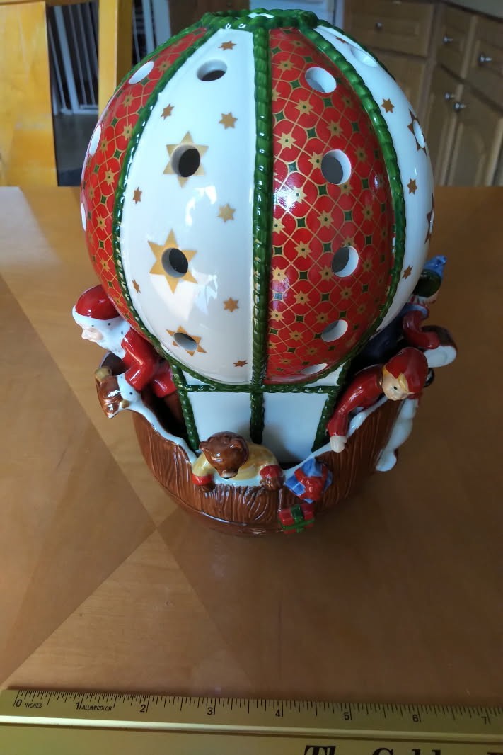 Rare HTF Hot air balloon tealight Nostalgic Dreams Villeroy & Boch Christmas Rare HTF Hot air balloon tealight Nostalgic Dreams Villeroy & Boch Christmas
