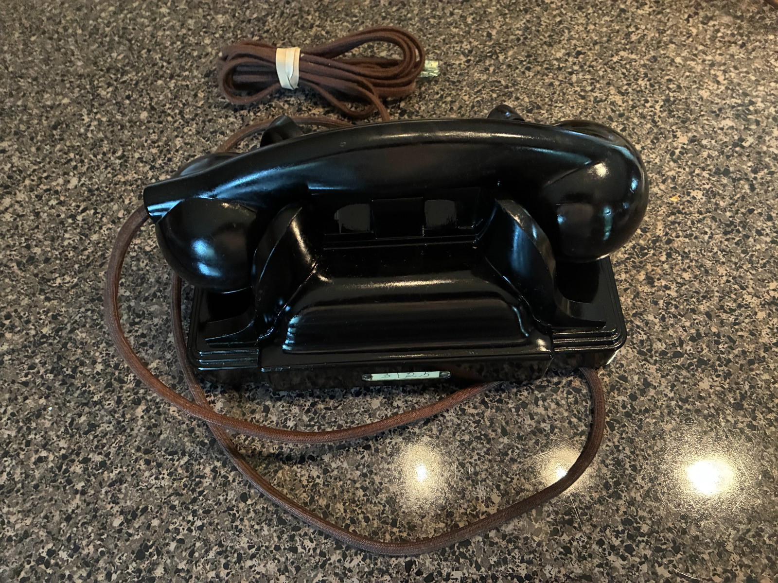 Kellogg S&S Chicago 1930s Black 900 non-dial deco Desk Telephone Kellogg S&S Chicago 1930s Black 900 non-dial deco Desk Telephone