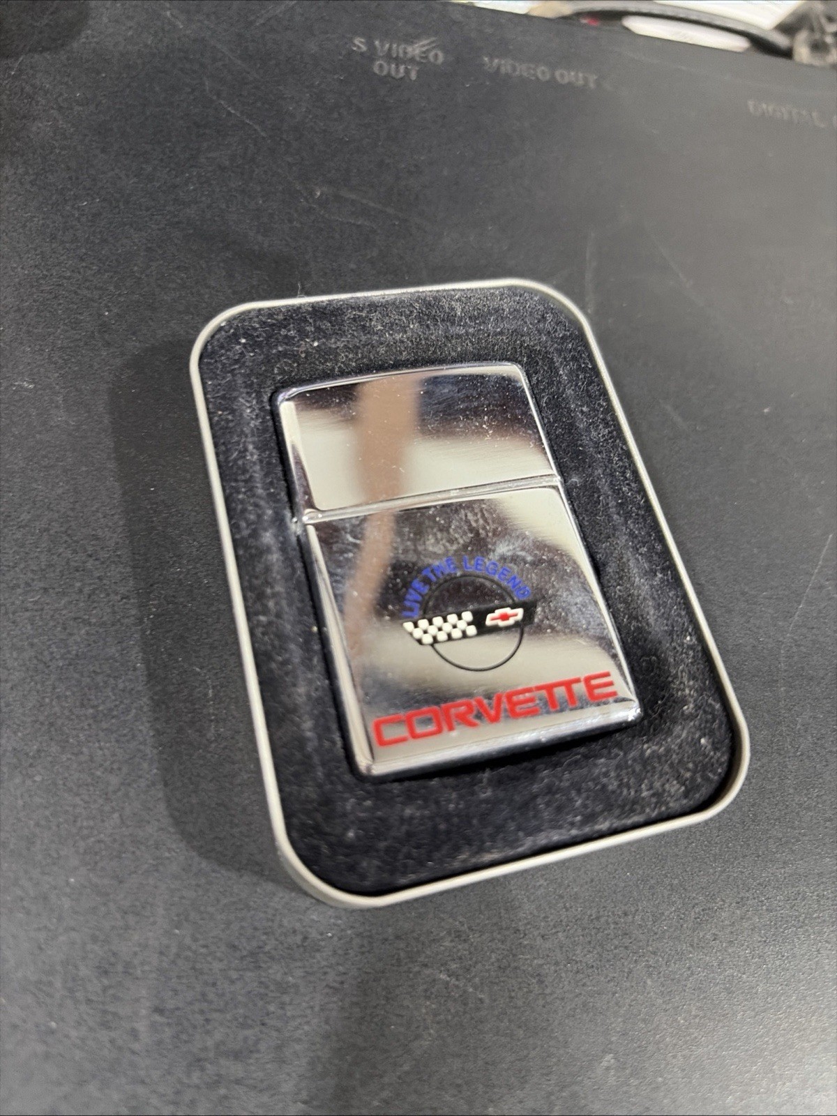 09” (Corvette Zippo) Brand New, Never Used. 5 Barrel Hinge 09” (Corvette Zippo) Brand New, Never Used. 5 Barrel Hinge