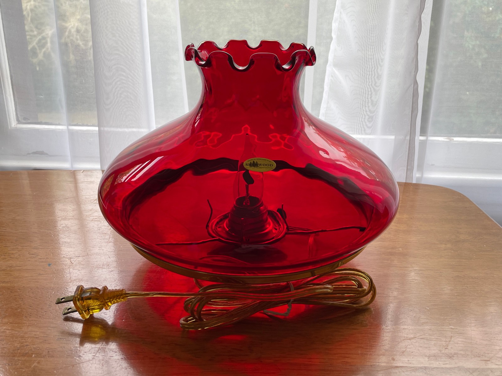 VTG Ruby Red Hurricane 10 VTG Ruby Red Hurricane 10