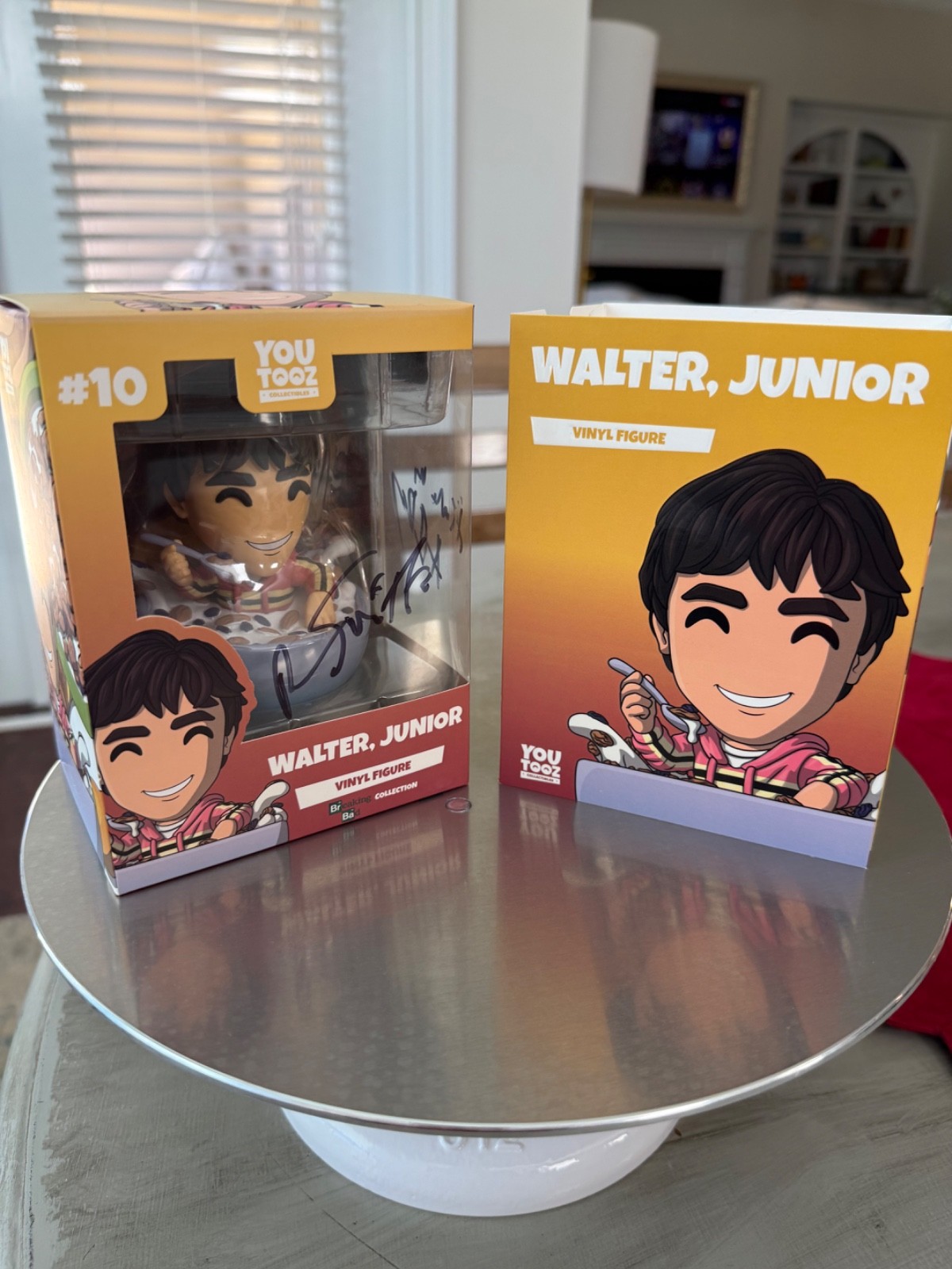 Signed Rare 1 of 10 Walter, Junior Youtooz Signed Rare 1 of 10 Walter, Junior Youtooz