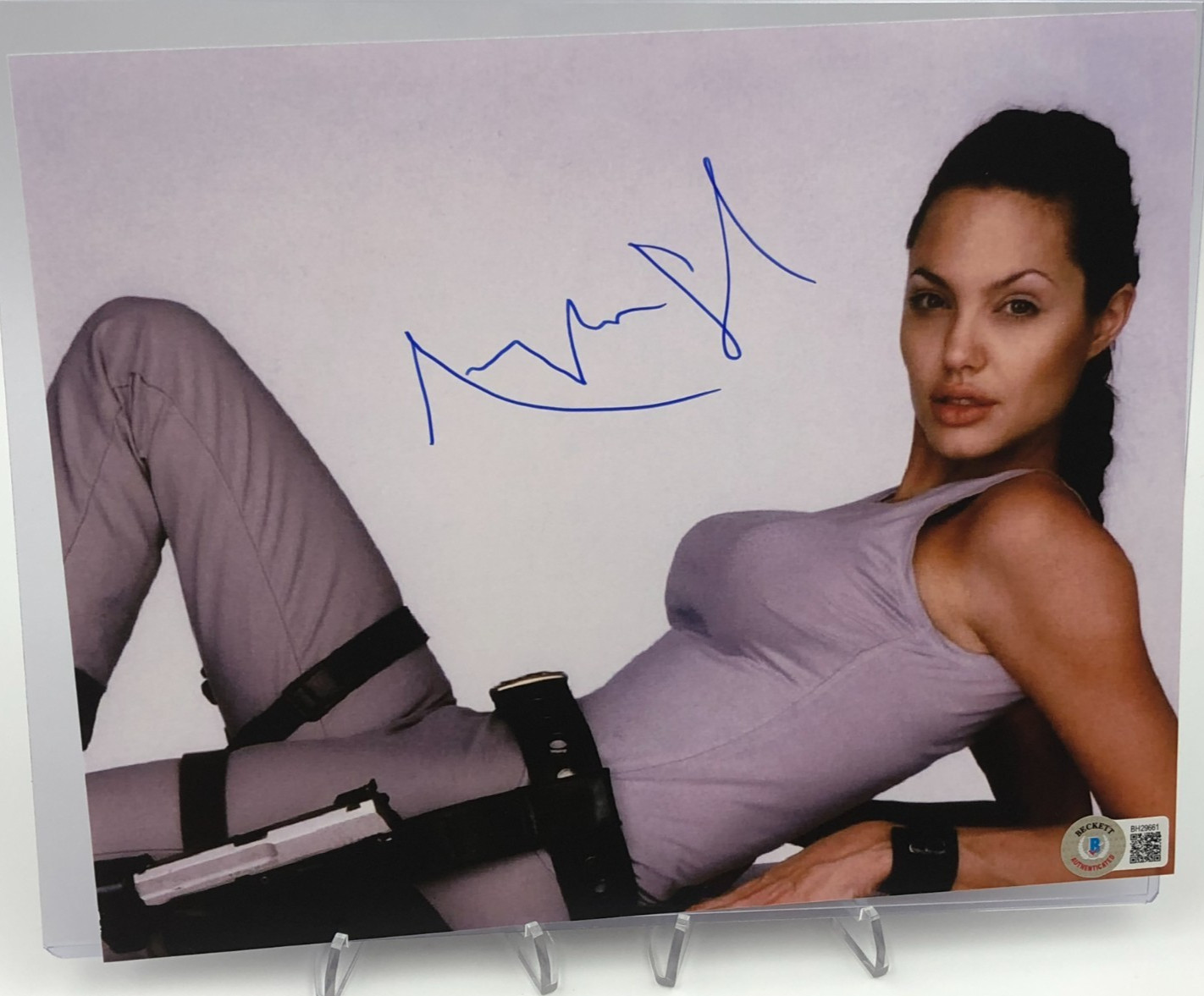 ANGELINA JOLIE AUTO BECKETT Authentic 8x10 ANGELINA JOLIE AUTO BECKETT Authentic 8x10