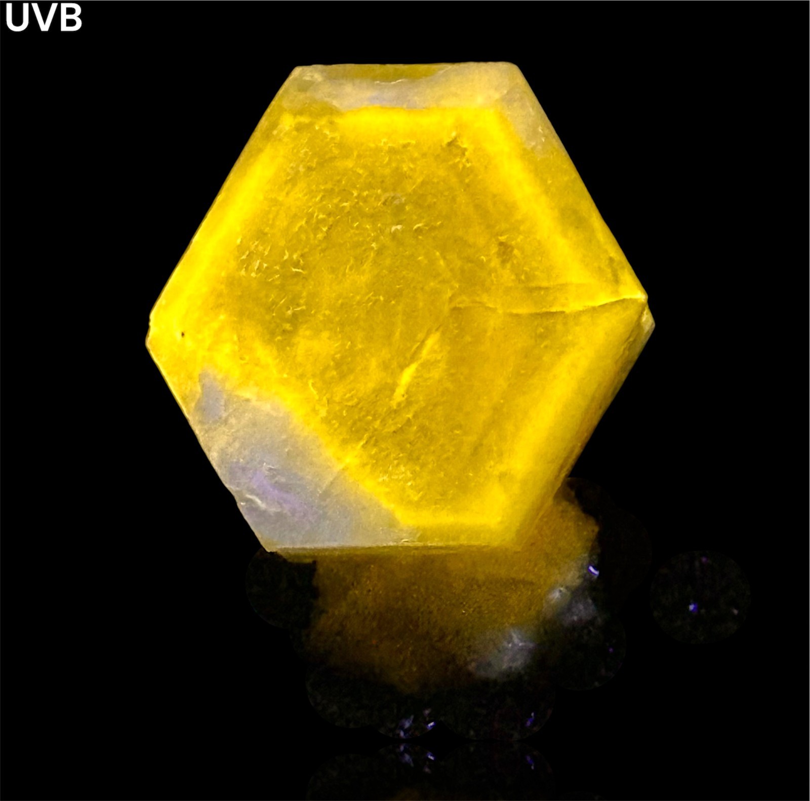 88 Ct. Fluorescent Rare Hexagonal Apatite Huge Crystal On Feldspar From Kunar