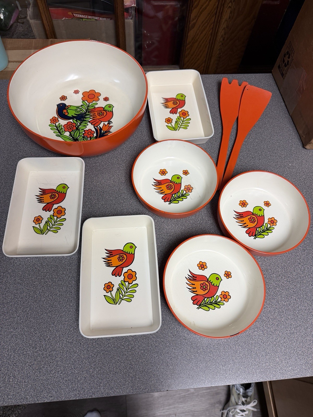 Vintage Lacquerware Orange Retro Bird 7pc L Set w/ 2pc Spatulas Wow
